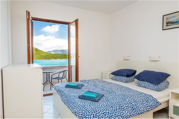 Apartment A4, for 5 persons