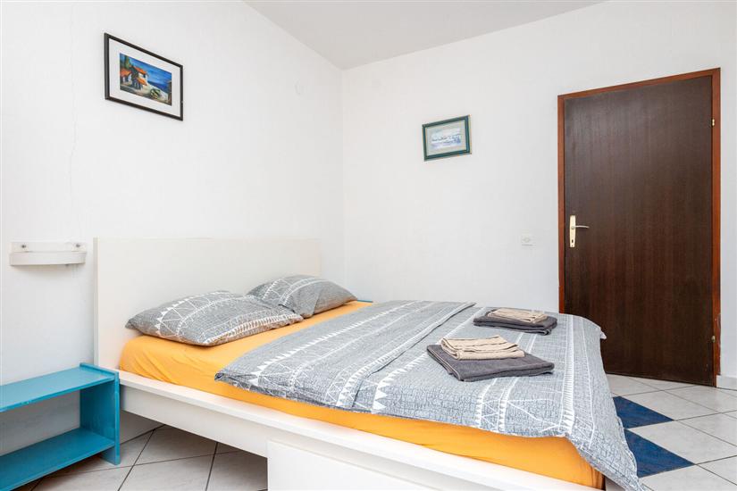 Apartment A4, for 5 persons