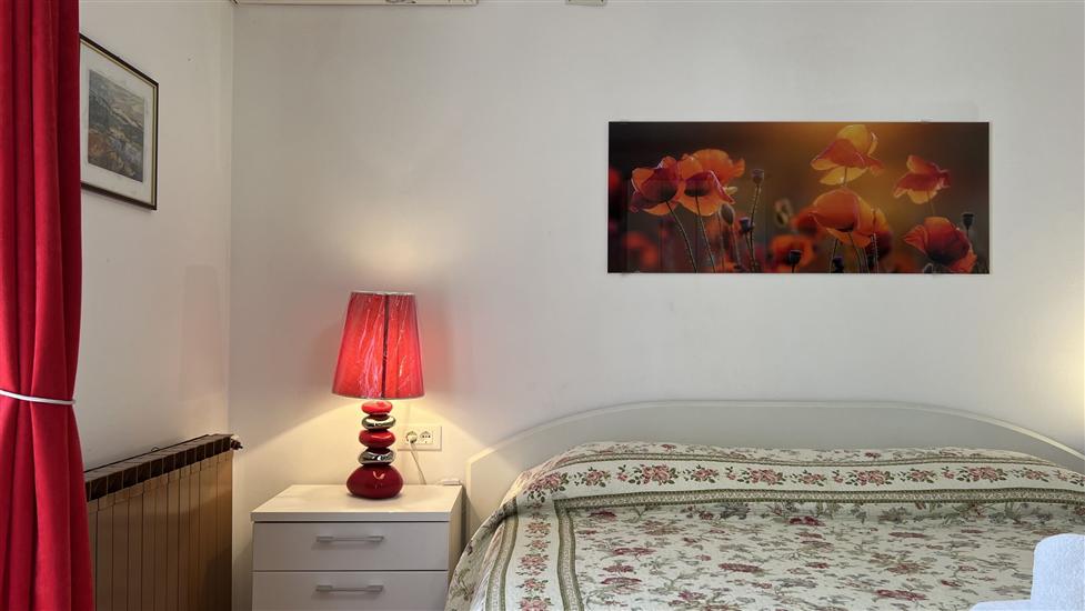 Apartment A1, for 5 persons