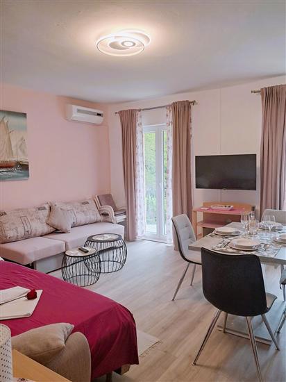 Apartment A2, for 4 persons