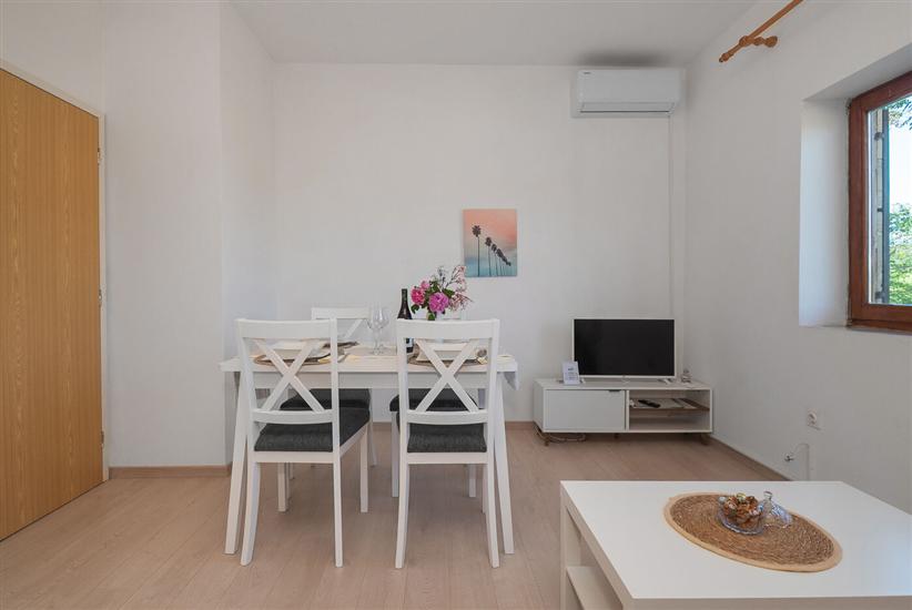 Apartment A1, for 2 persons