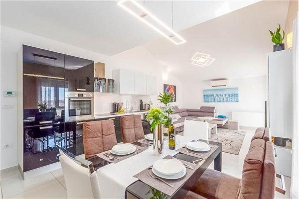 Apartment A1, for 5 persons