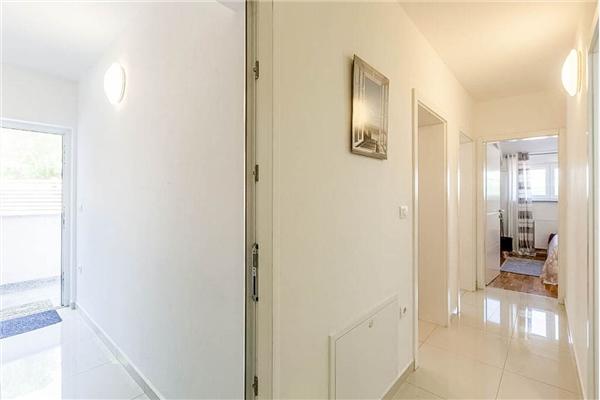 Apartment A1, for 5 persons