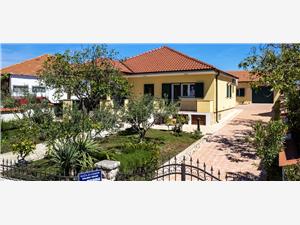 House LAVANDA Vrsi (Zadar), Size 110.00 m2, Airline distance to the sea 250 m