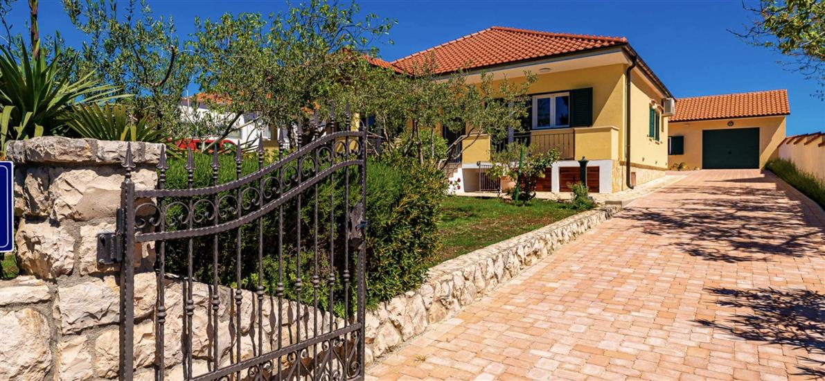 House LAVANDA