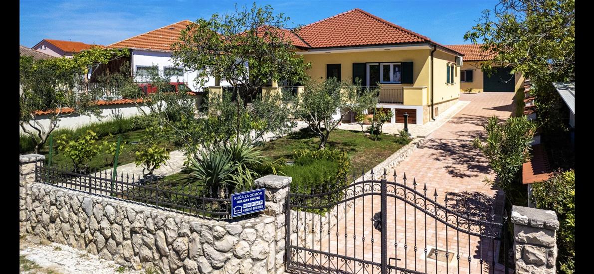 House LAVANDA