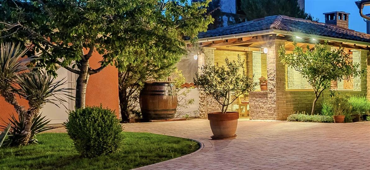 House LAVANDA