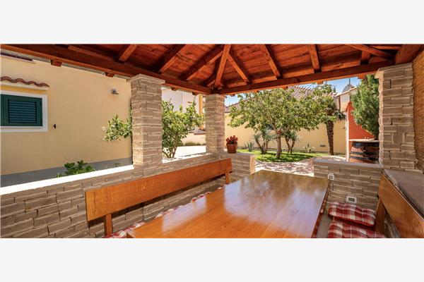 House K1, for 8 persons