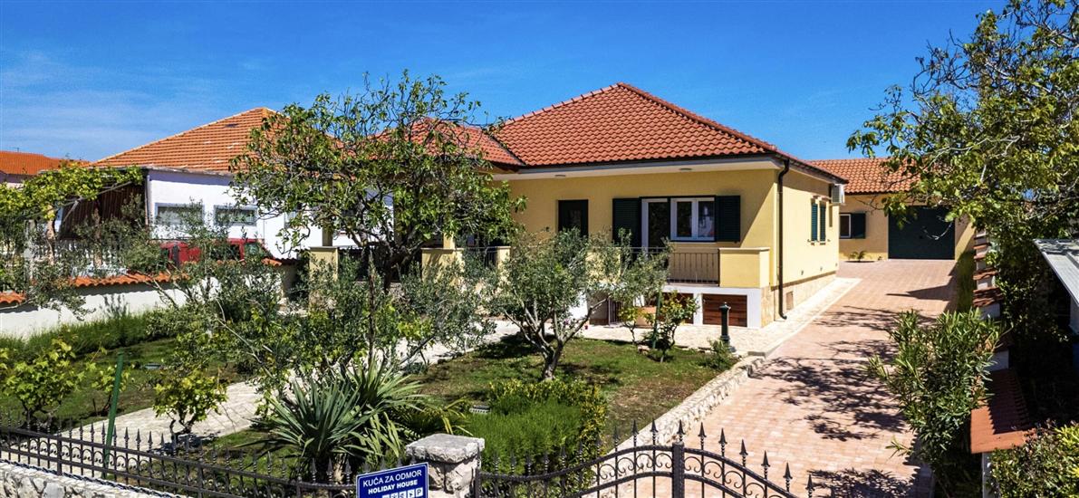 House K1, for 8 persons