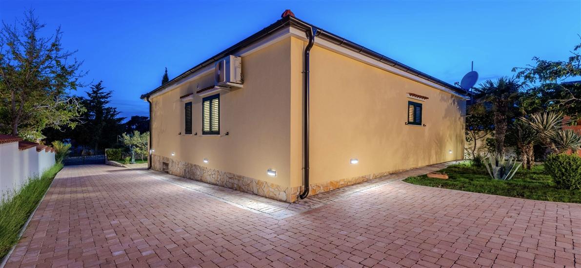 House K1, for 8 persons