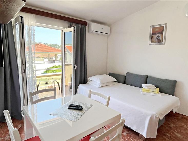 Apartment A2, for 3 persons