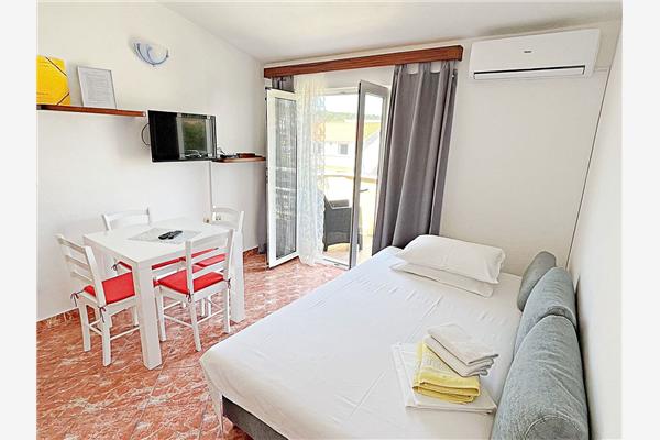 Apartment A2, for 3 persons