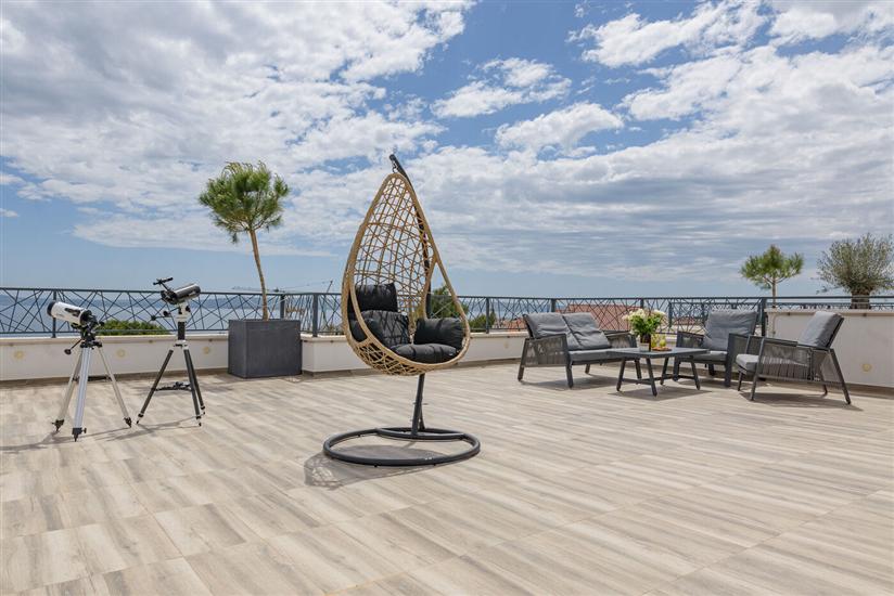 Apartment A1, for 6 persons