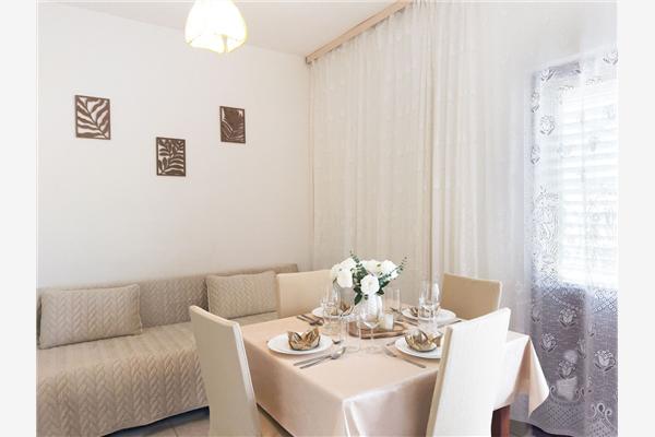 Apartment A1, for 4 persons