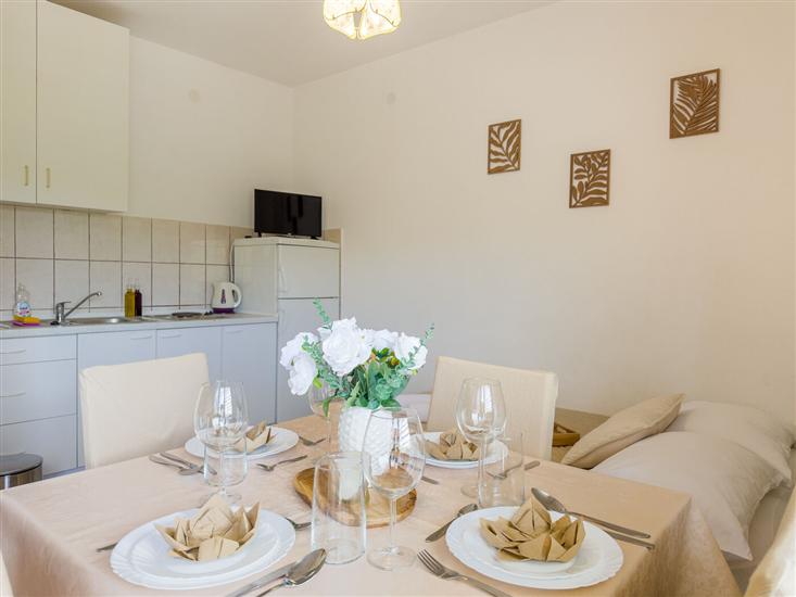 Apartment A1, for 4 persons