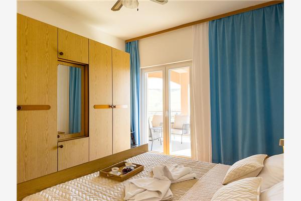 Apartment A2, for 5 persons