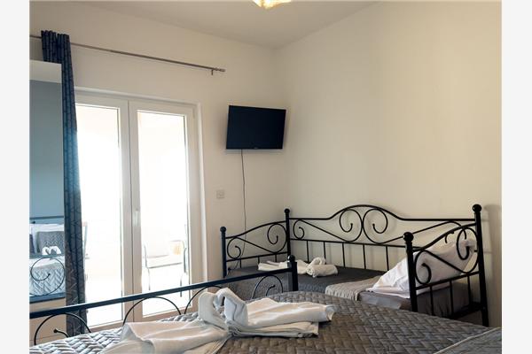 Apartment A2, for 5 persons