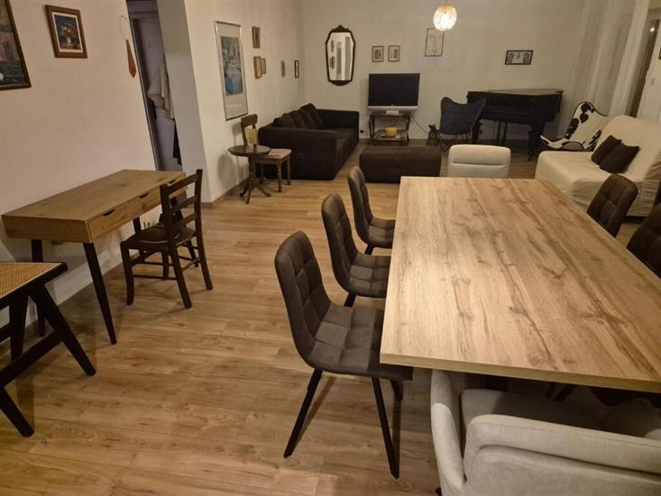 Apartment A1, for 6 persons