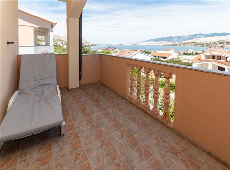 Apartment A2, for 4 persons