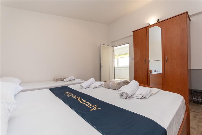 Apartment A1, for 6 persons
