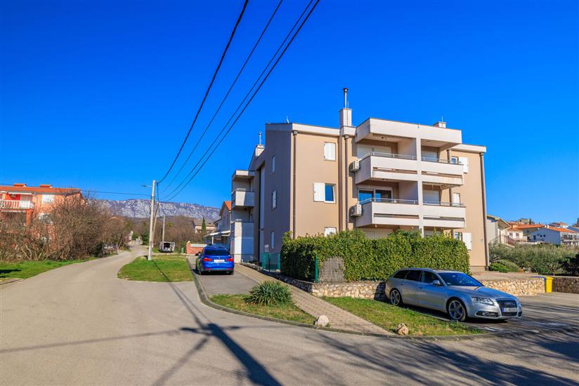 Apartment Ines