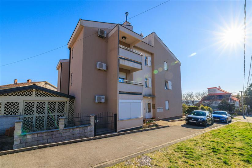 Apartment Ines