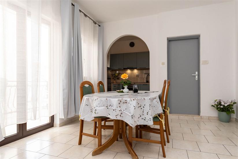 Apartment A2, for 4 persons