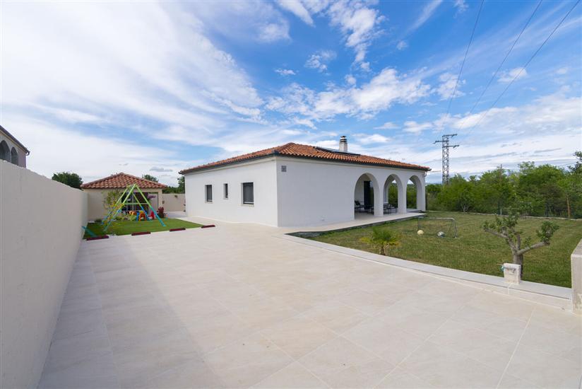 Villa Olivarum