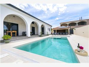Villa Olivarum Zadar riviera, Stone house, Size 100.00 m2, Accommodation with pool