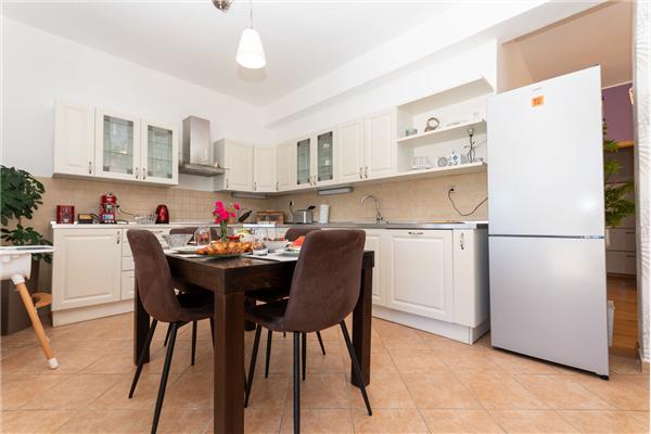Apartment A1, for 6 persons