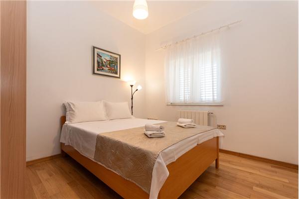 Apartment A1, for 6 persons