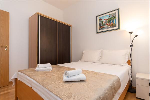Apartment A1, for 6 persons
