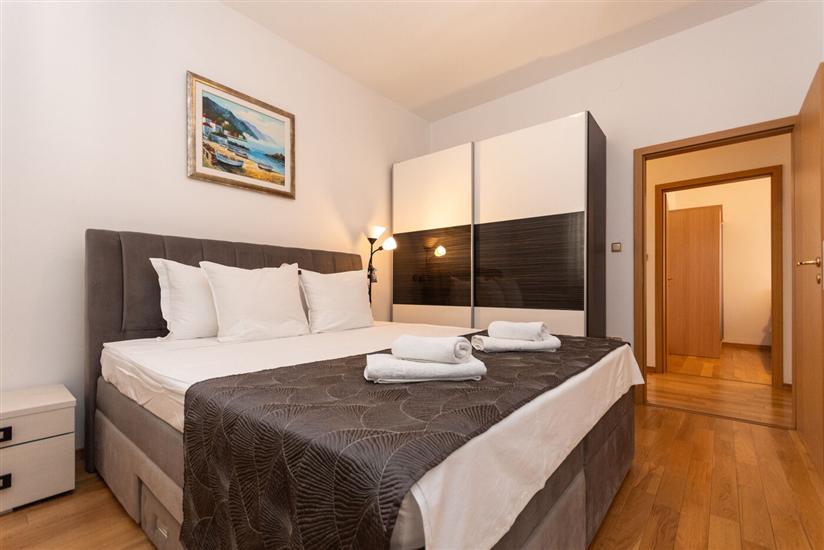 Apartment A1, for 6 persons
