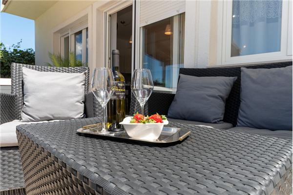 Apartment A1, for 6 persons