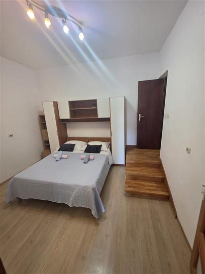 Apartment A2, for 3 persons