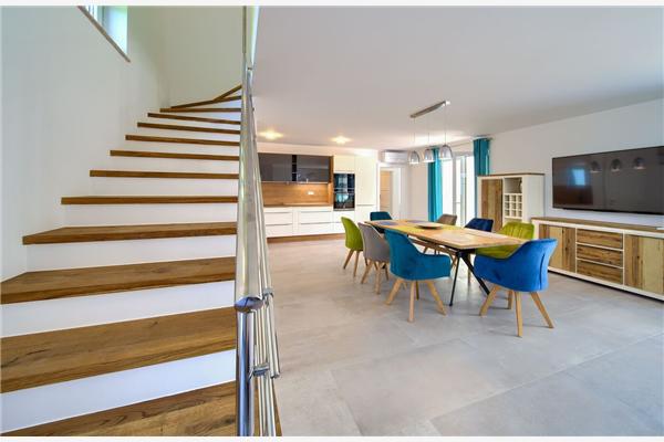 House K1, for 8 persons