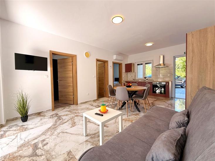 Apartment A1, for 6 persons