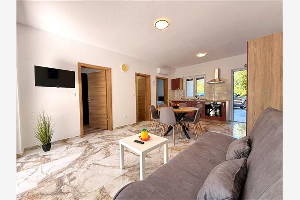 Apartment A1, for 6 persons