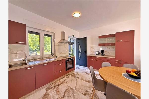 Apartment A1, for 6 persons