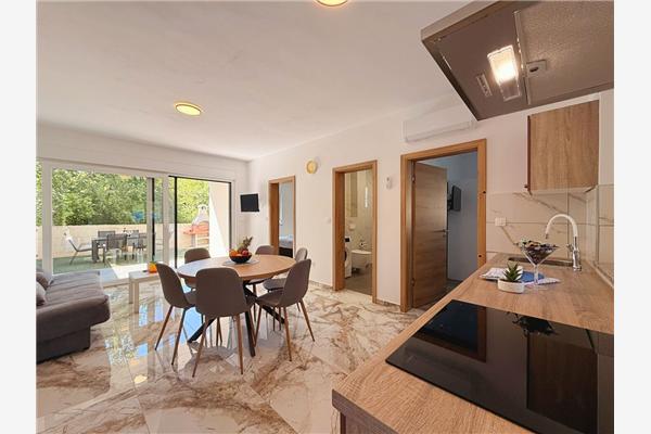 Apartment A1, for 6 persons