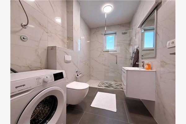 Apartment A1, for 6 persons
