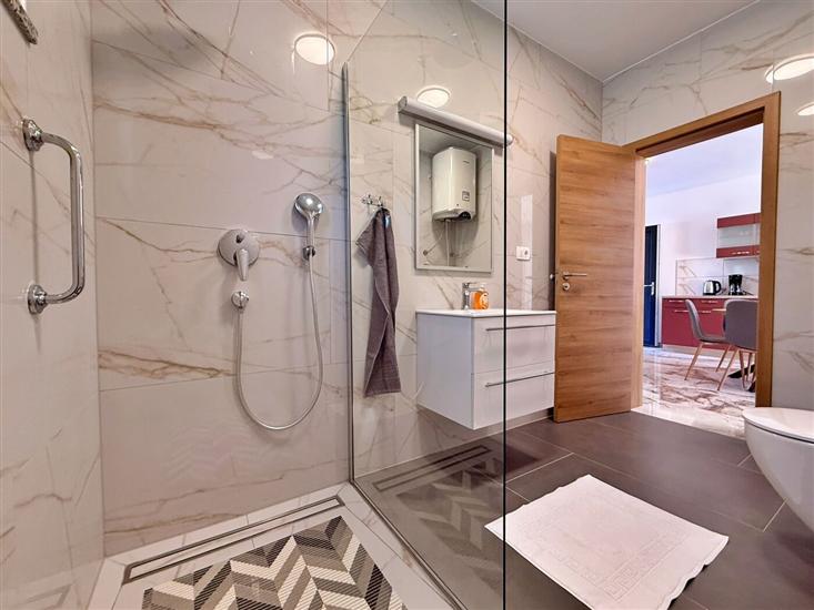 Apartment A1, for 6 persons