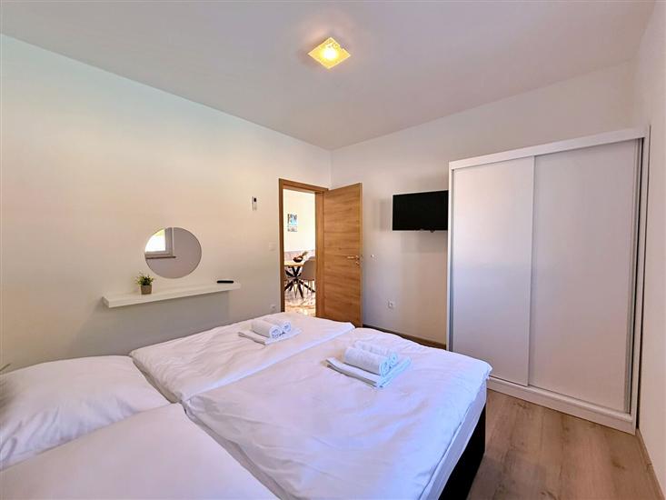 Apartment A1, for 6 persons