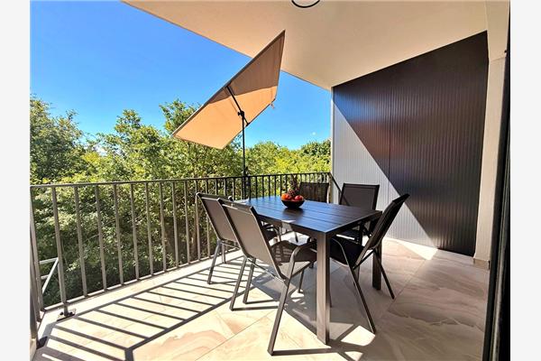 Apartment A2, for 6 persons