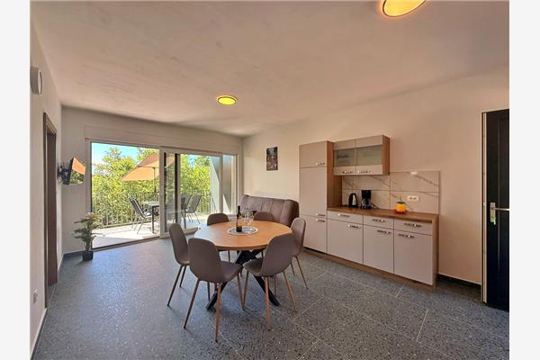 Apartment A2, for 6 persons