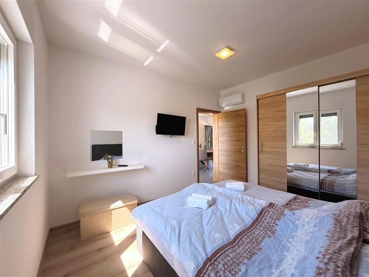 Apartment A2, for 6 persons