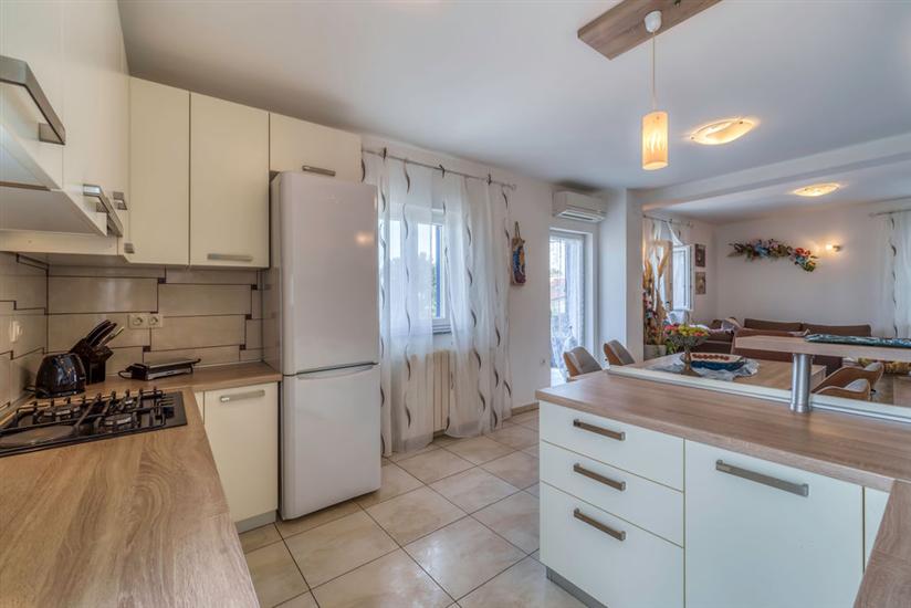 Apartment A3, for 5 persons
