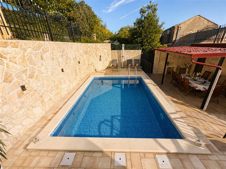 Villa Adria House