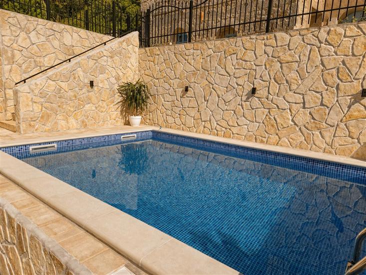 Villa Adria House