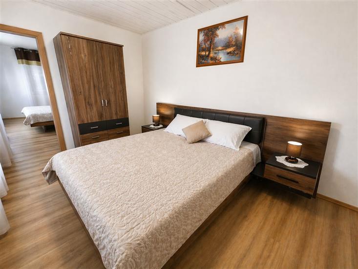 House K1, for 8 persons